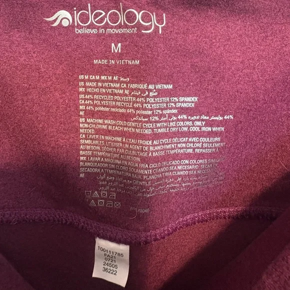 Ideology purple leggings and matching shirt - Picture 3 of 8